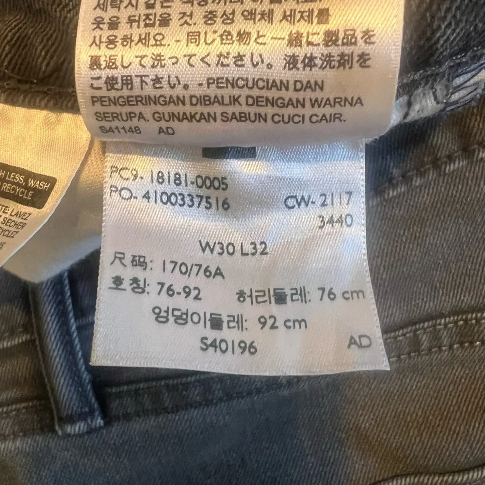 Levi’s 541™ Athletic Taper Fit Men's Jeans W30 L32 - Picture 10 of 11